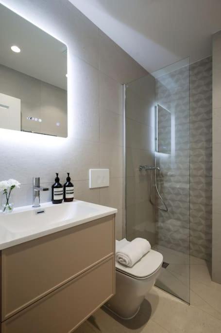 Chic 3 Bed In Notting Hill Londra
